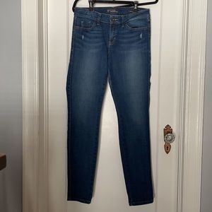 ❤️Host Pick ❤️ Guess 1981 Blue Denim Brittney Skinny Jeans